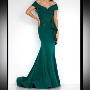 Terani Couture One-Shoulder Emerald MOB Dress